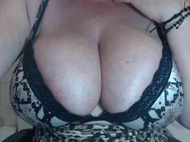 newamyy00 webcam
