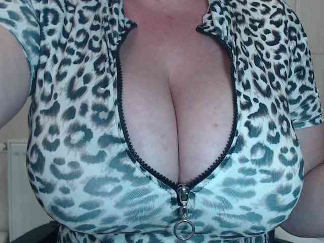 newamyy00 webcam