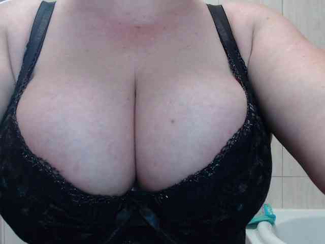 newamyy00 webcam