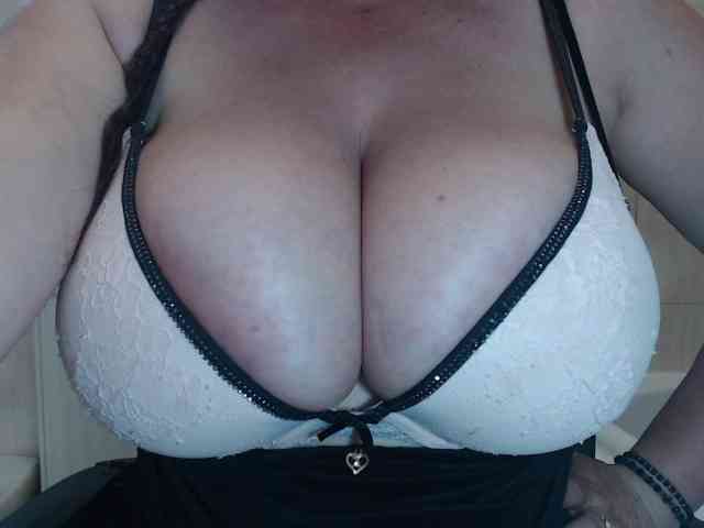 newamyy00 webcam