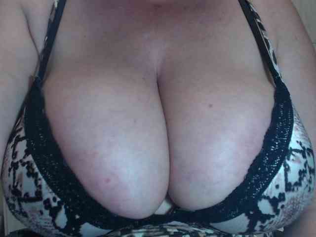 newamyy00 webcam
