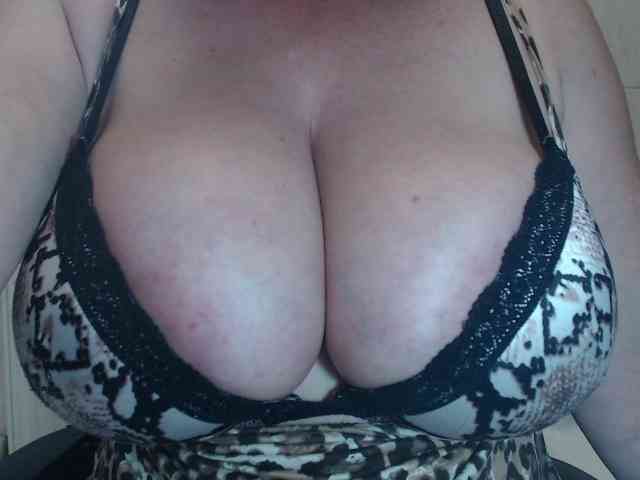 newamyy00 webcam