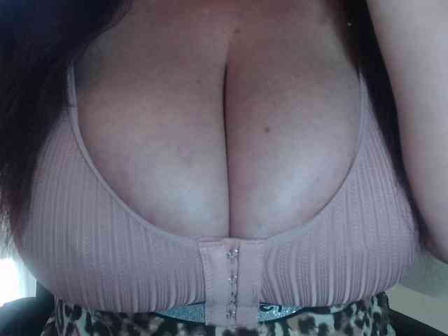 newamyy00 webcam