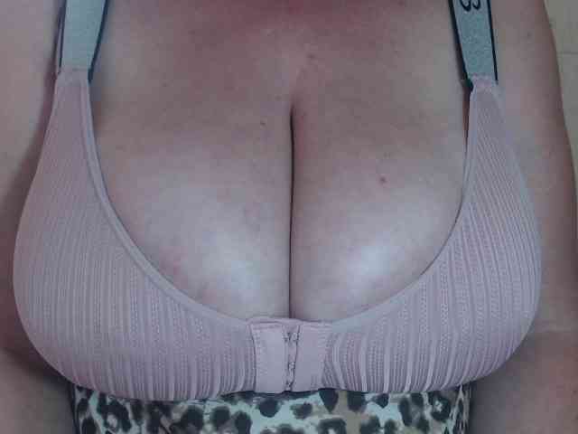 newamyy00 webcam