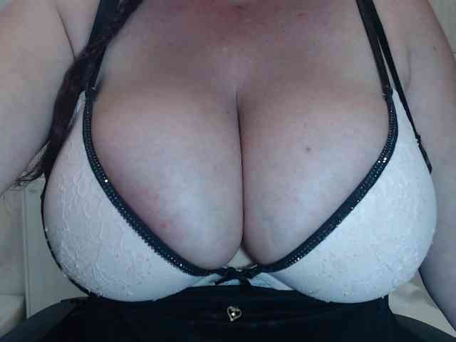 newamyy00 webcam