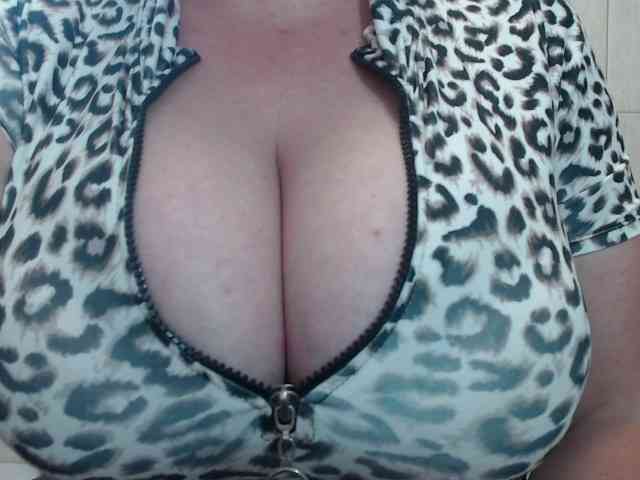 newamyy00 webcam