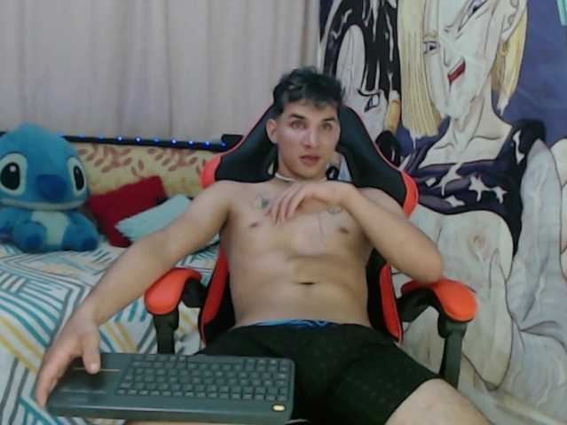 anthony-voss live cam