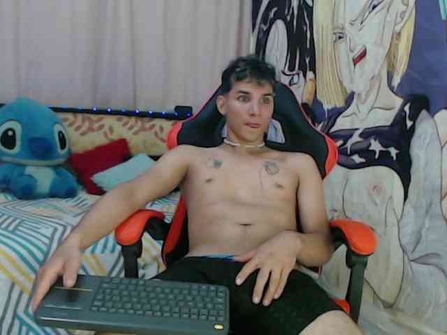 anthony-voss Sex Cam Show