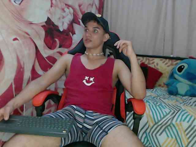 anthony-voss Sex Cam Show