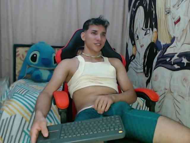 anthony-voss Sex Cam Show