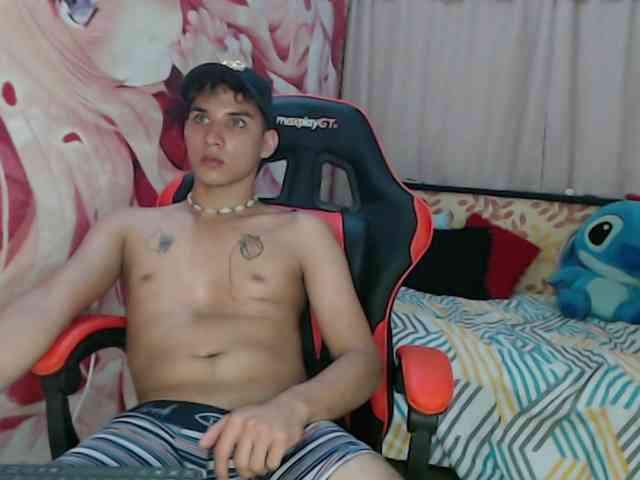 anthony-voss Sex Cam Show