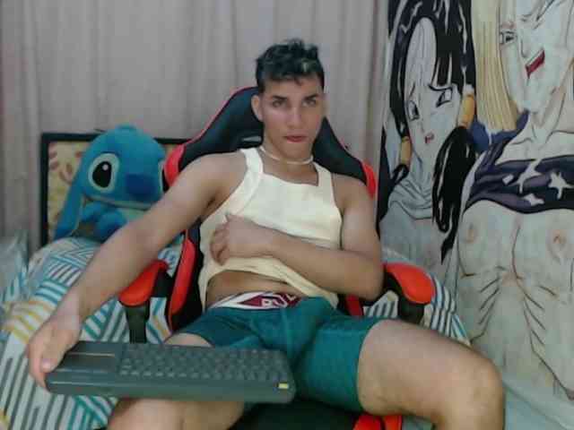 anthony-voss Sex Cam Show