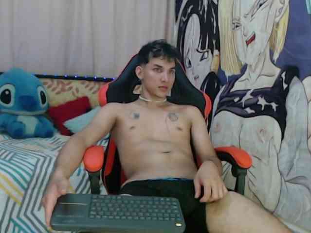Anthony-voss's cam show statistics and live stream