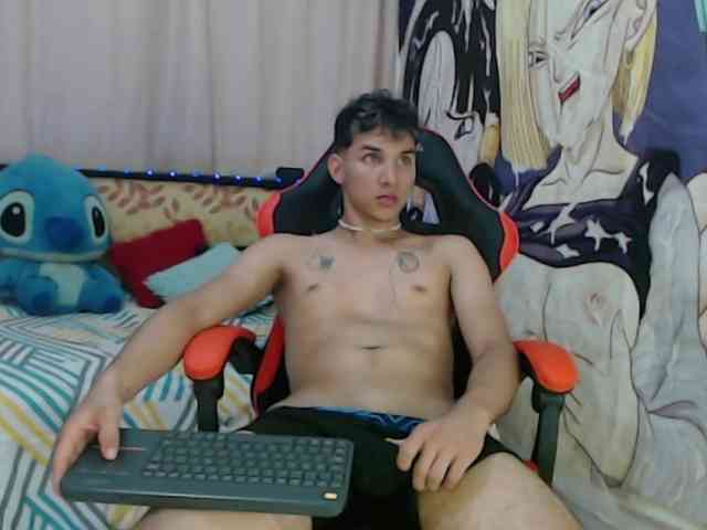 anthony-voss Sex Cam Show
