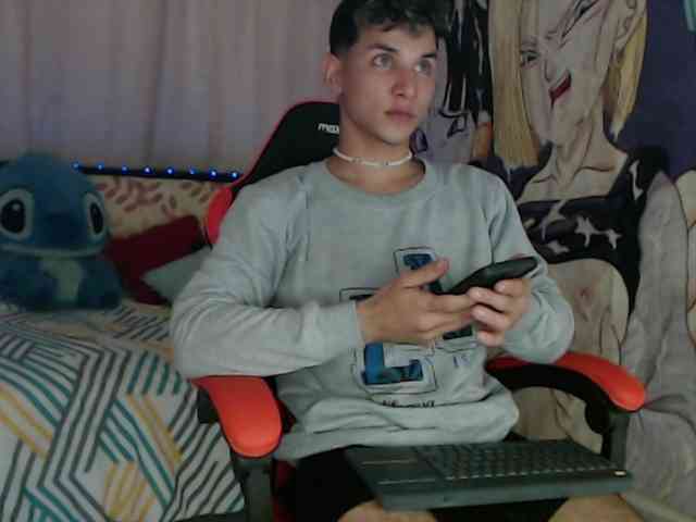 anthony-voss Sex Cam Show
