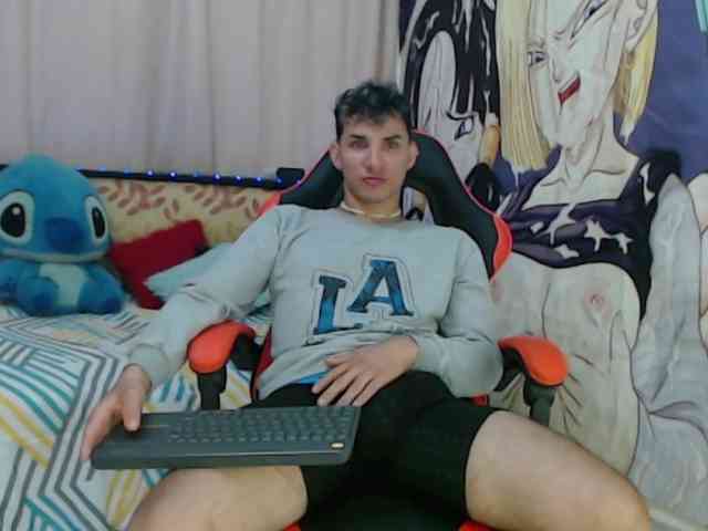anthony-voss Sex Cam Show