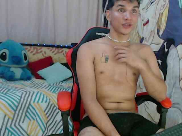 anthony-voss Sex Cam Show