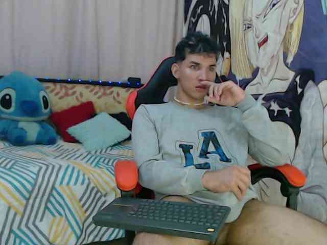 anthony-voss Sex Cam Show