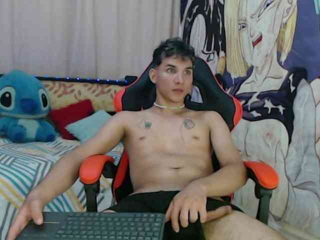 anthony-voss Sex Cam Show