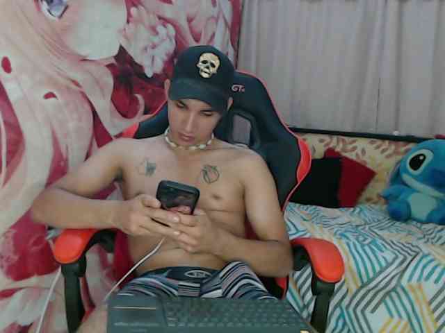 anthony-voss Sex Cam Show