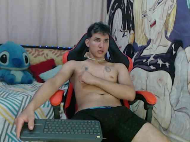 anthony-voss Sex Cam Show