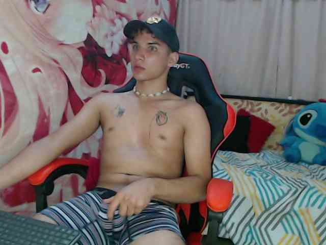 anthony-voss Sex Cam Show