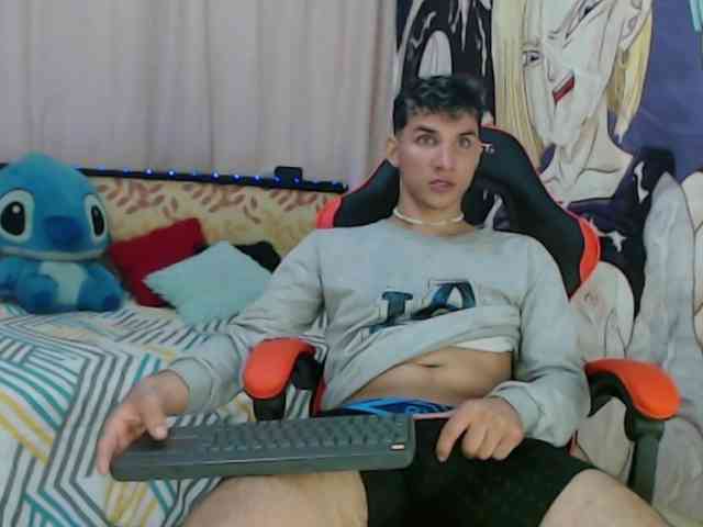 anthony-voss Sex Cam Show