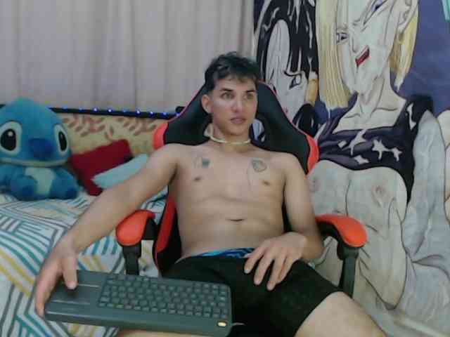 anthony-voss Sex Cam Show