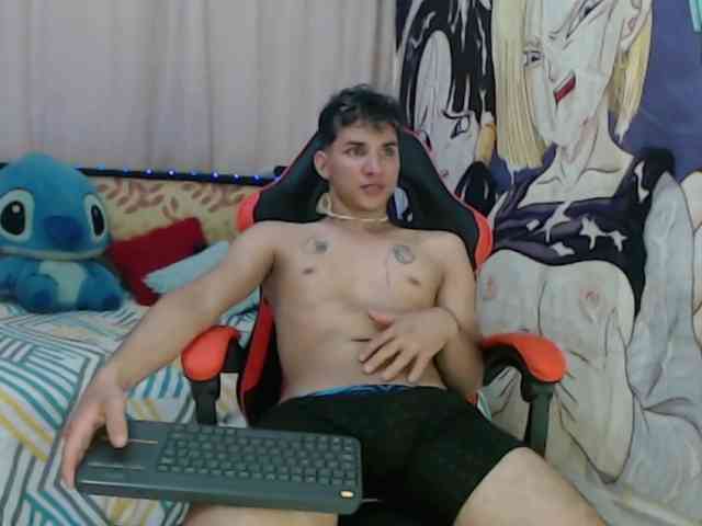anthony-voss Sex Cam Show