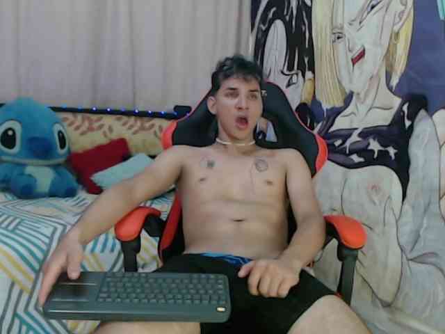 anthony-voss Sex Cam Show