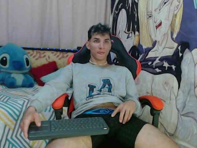 anthony-voss Sex Cam Show