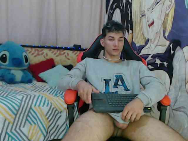 anthony-voss Sex Cam Show
