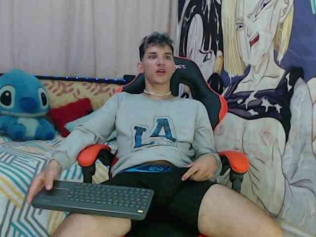 anthony-voss Sex Cam Show