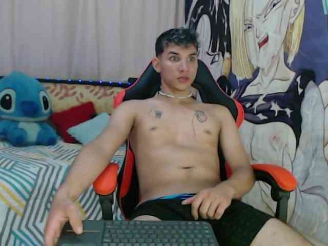 anthony-voss Sex Cam Show