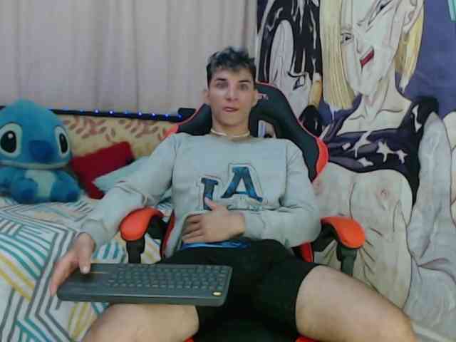 anthony-voss Sex Cam Show