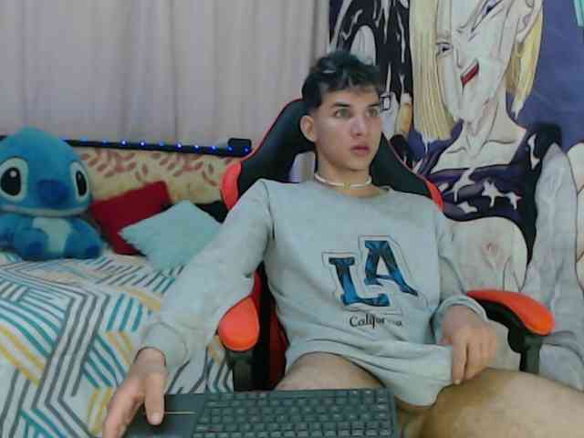 anthony-voss Sex Cam Show