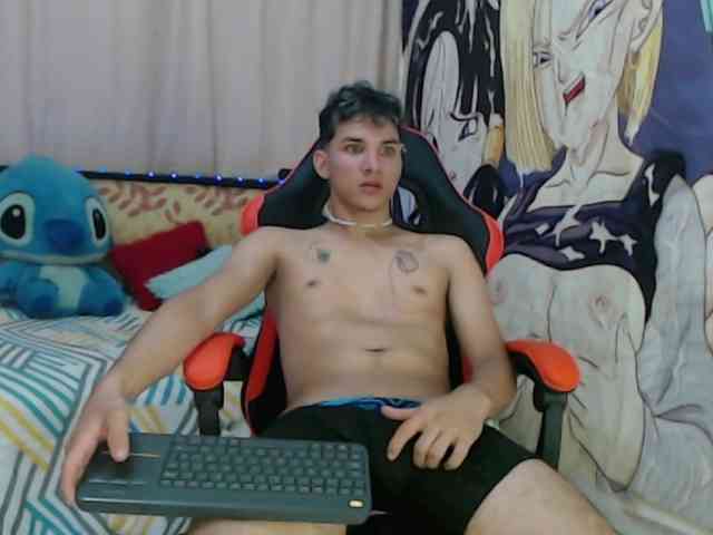 anthony-voss Sex Cam Show