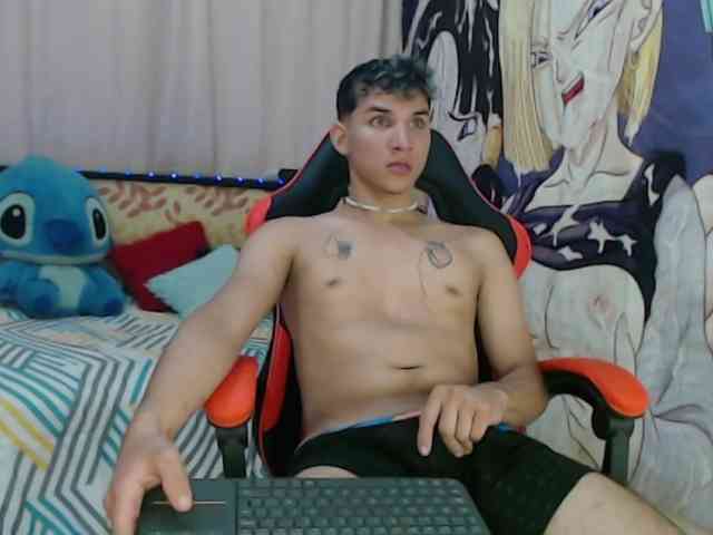 anthony-voss Sex Cam Show
