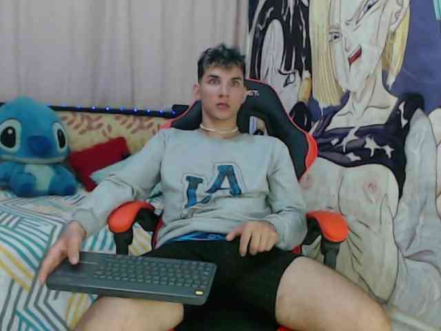 anthony-voss Sex Cam Show