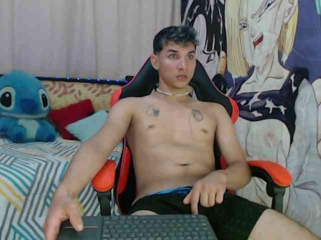 anthony-voss Sex Cam Show