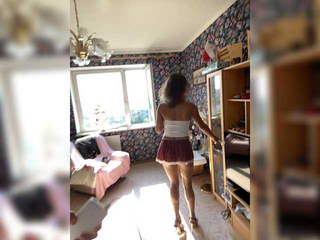 EasyLizi live cam on BongaCams