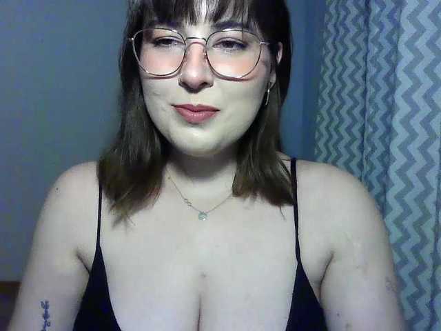 ClaraLove live cam on BongaCams