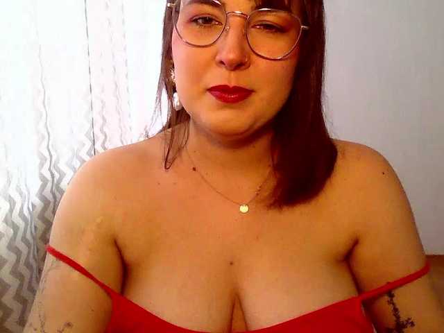 ClaraLove live cam on BongaCams