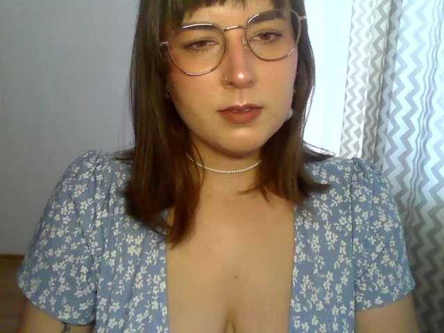 ClaraLove live cam on BongaCams