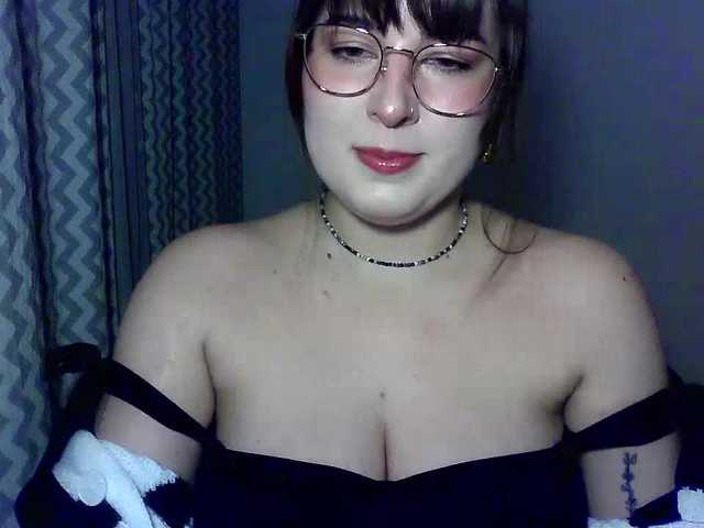 ClaraLove live cam on UnifiedCams
