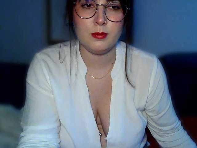 ClaraLove live cam on BongaCams