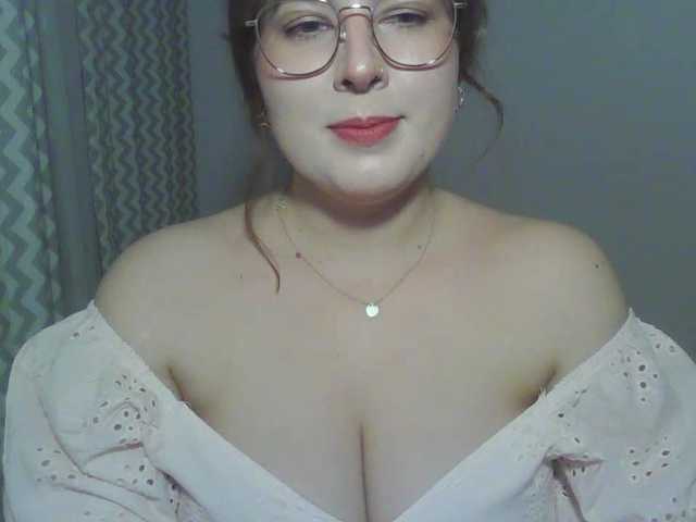 ClaraLove live cam on BongaCams