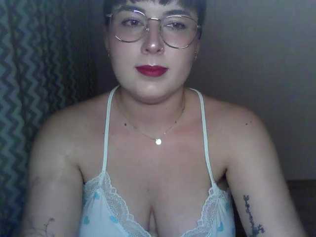 ClaraLove live cam on BongaCams