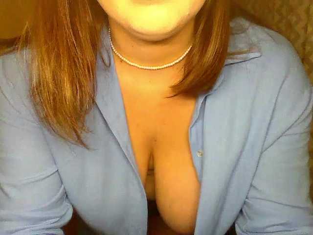ClaraLove live cam on BongaCams
