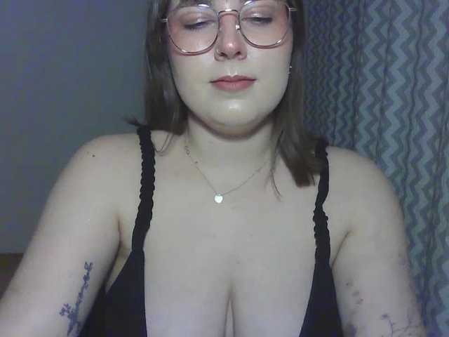 ClaraLove live cam on BongaCams